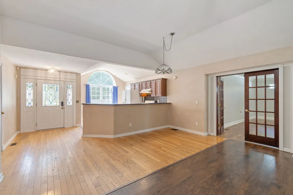 2261 Joann Dr Spring Hill, TN 37174