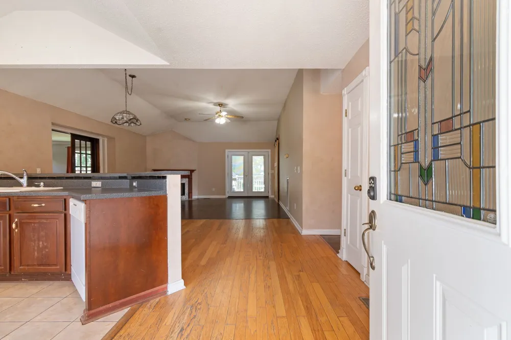 2261 Joann Dr Spring Hill, TN 37174