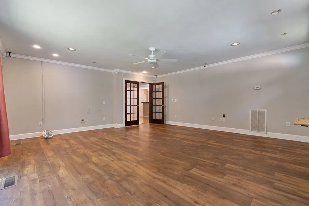 2261 Joann Dr Spring Hill, TN 37174