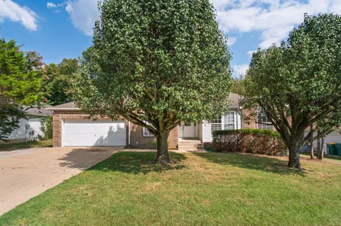 2261 Joann Dr