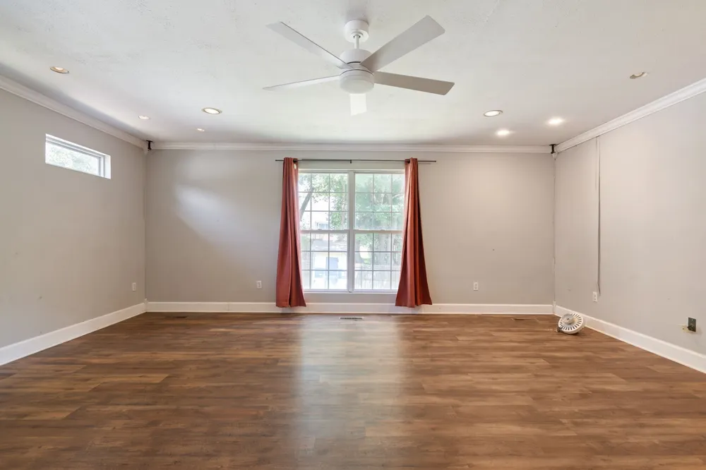 2261 Joann Dr Spring Hill, TN 37174