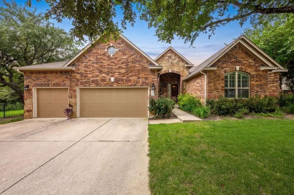 5025 Pyrenees Pass Bee Cave, TX 78738