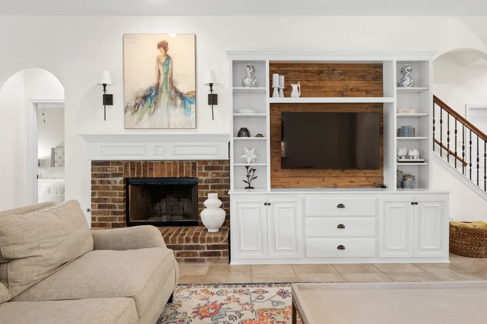 5025 Pyrenees Pass Bee Cave, TX 78738