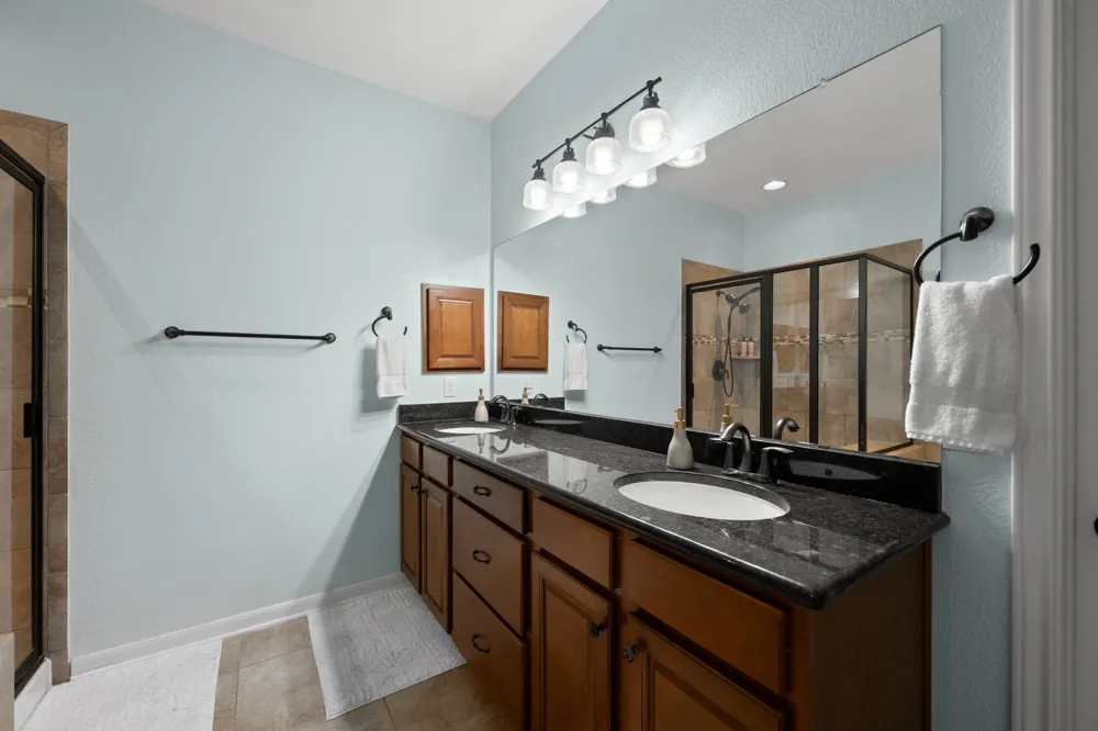 5025 Pyrenees Pass Bee Cave, TX 78738