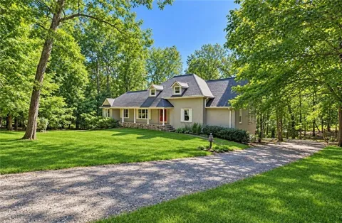 300 Westwoods Drive
