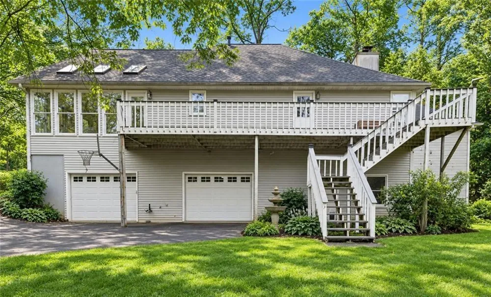 300 Westwoods Drive Ellijay, GA 30540