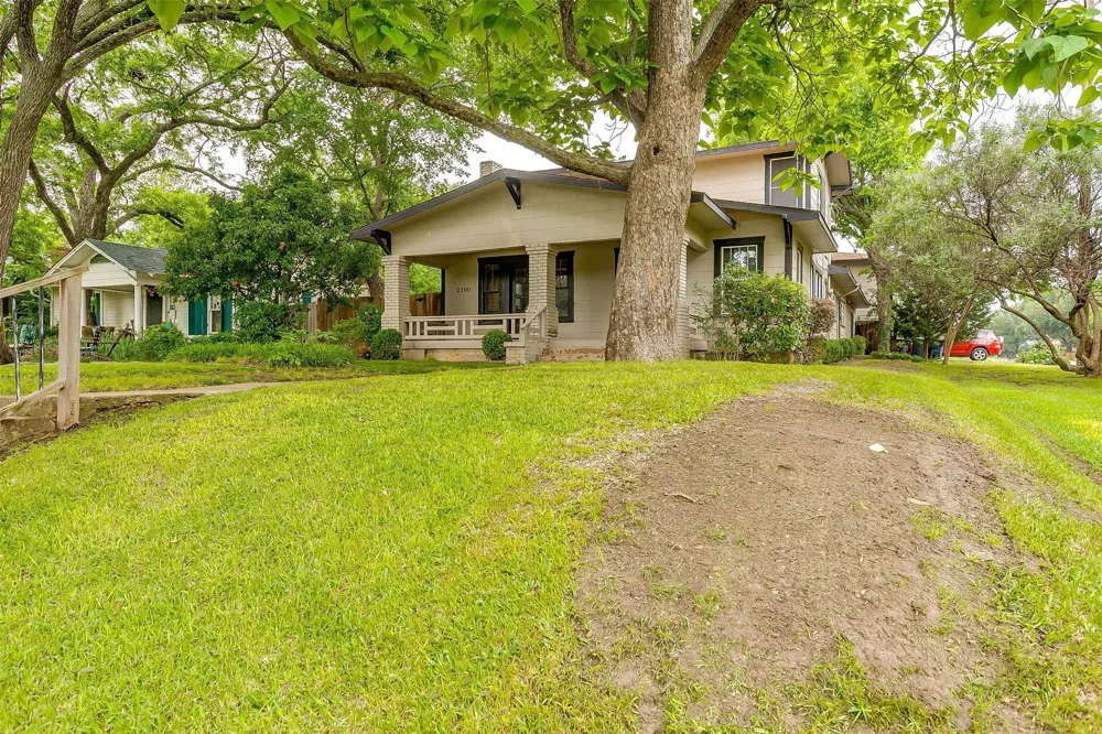 2100 Ashland Avenue Fort Worth, TX 76107