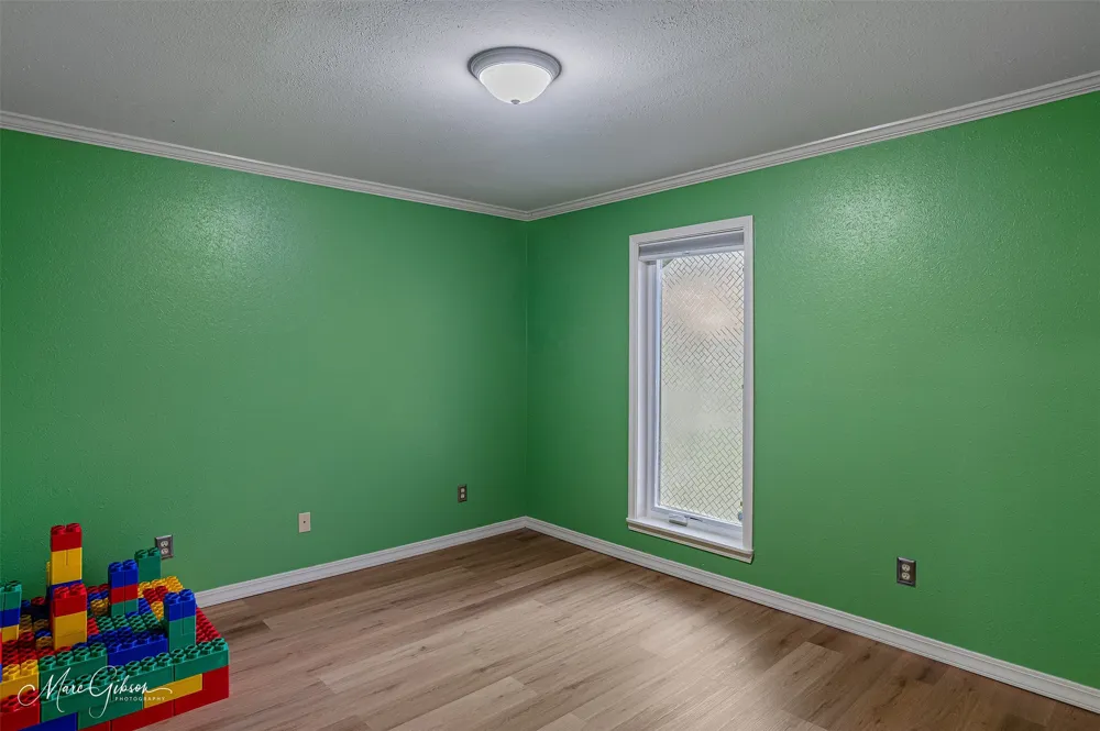 2201 Surrey Lane Bossier City, LA 71111