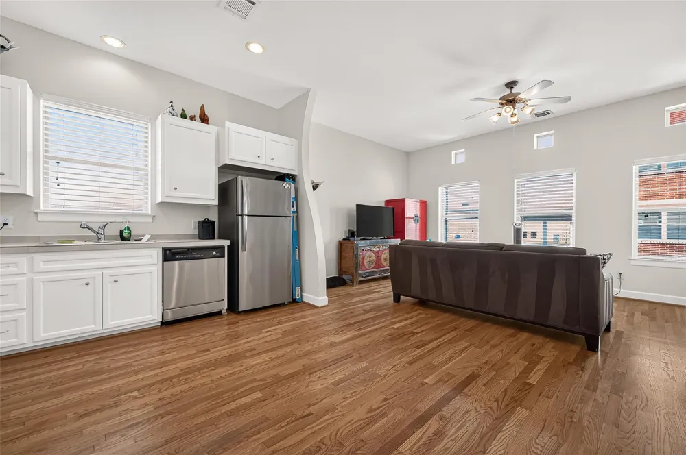 11603 Main Fir Drive Houston, TX 77025