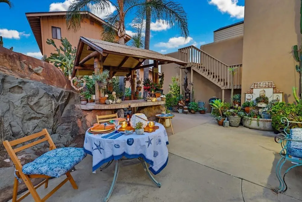 9634 Eucalyptus St Spring Valley, CA 91977