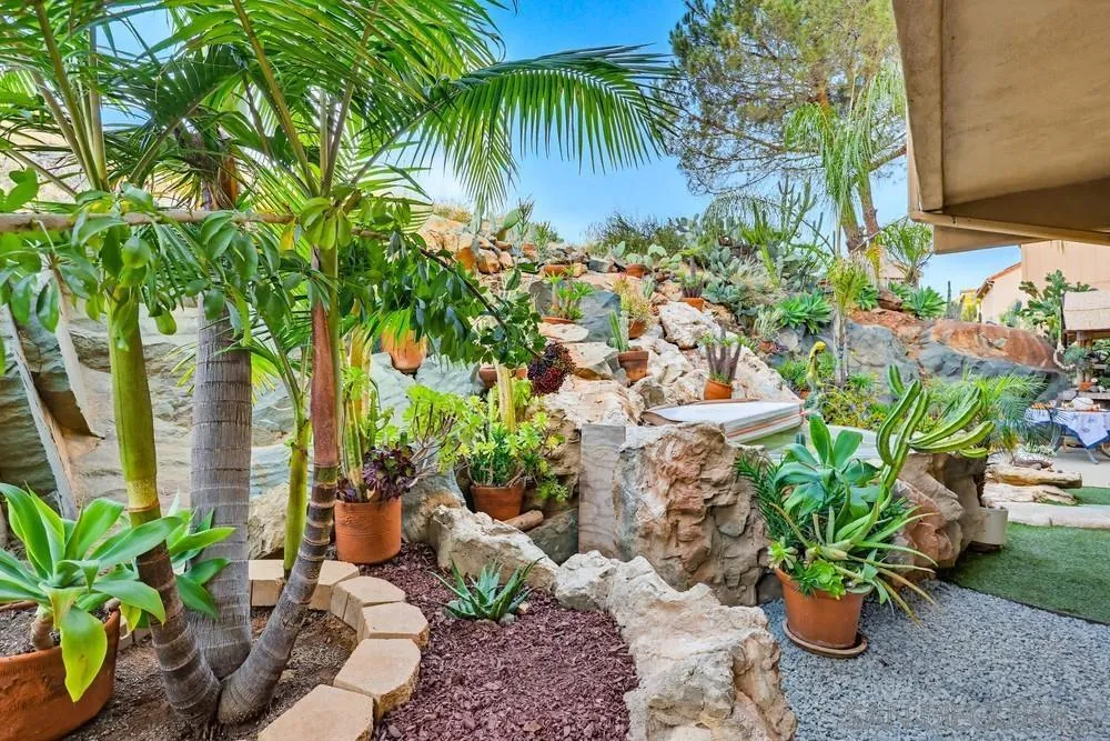 9634 Eucalyptus St Spring Valley, CA 91977