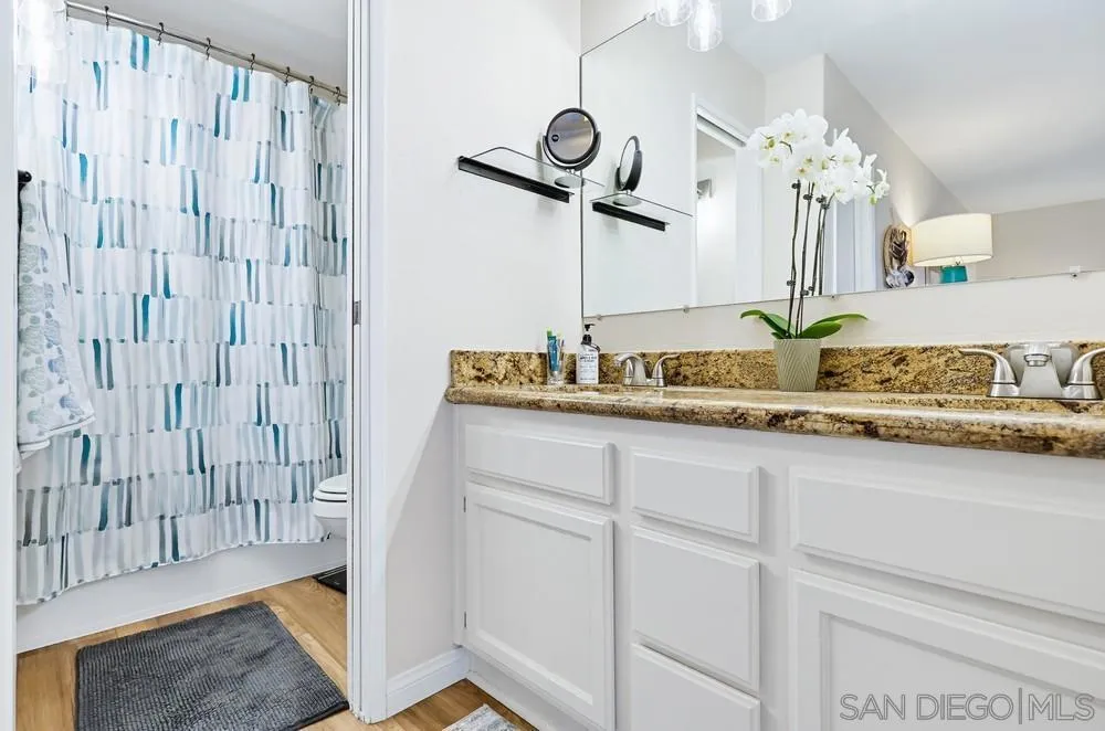 9634 Eucalyptus St Spring Valley, CA 91977