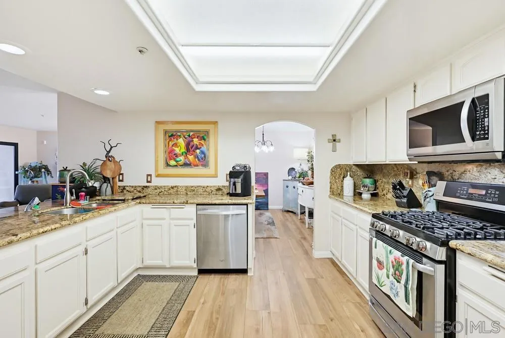 9634 Eucalyptus St Spring Valley, CA 91977