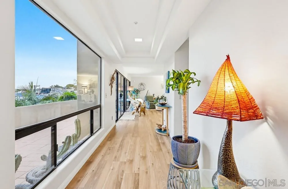 9634 Eucalyptus St Spring Valley, CA 91977