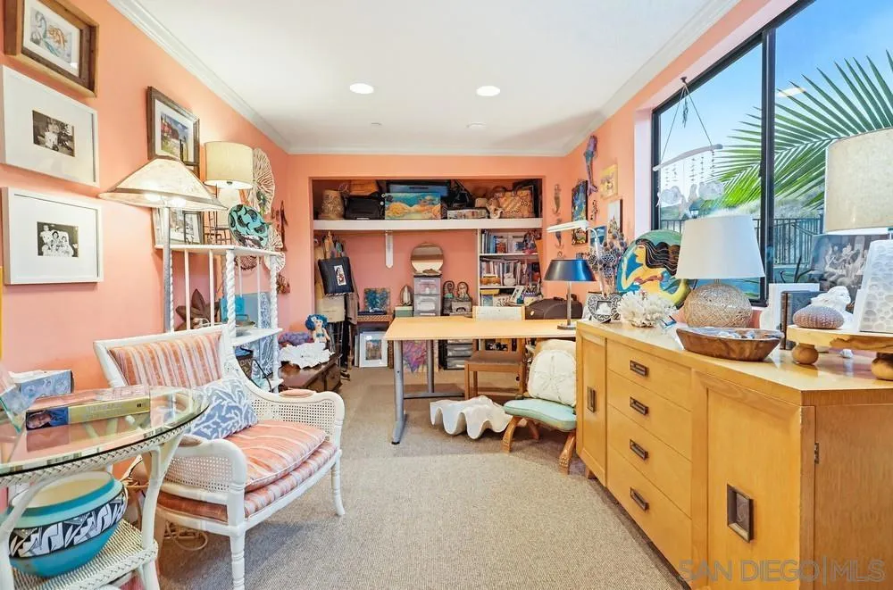 9634 Eucalyptus St Spring Valley, CA 91977
