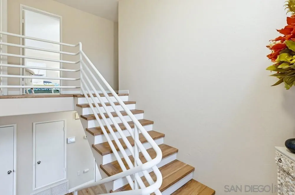 9634 Eucalyptus St Spring Valley, CA 91977
