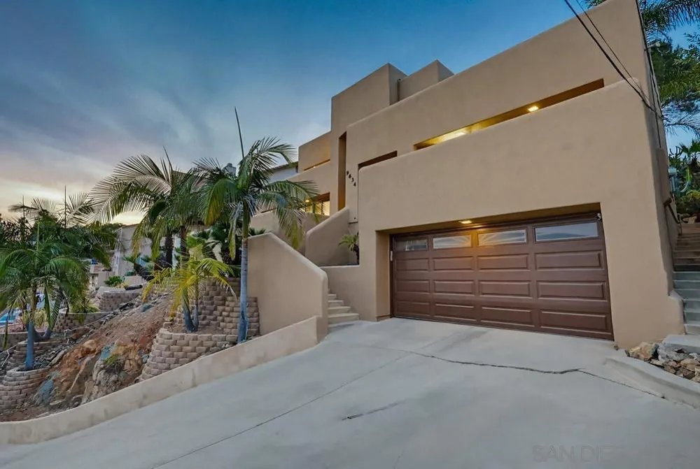 9634 Eucalyptus St Spring Valley, CA 91977