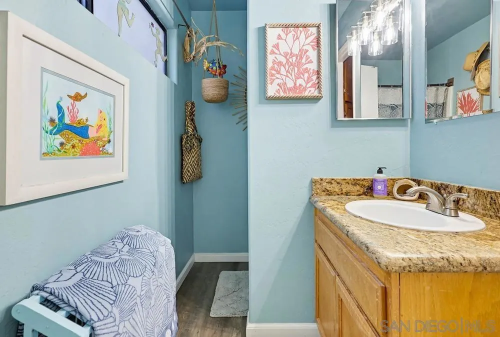 9634 Eucalyptus St Spring Valley, CA 91977