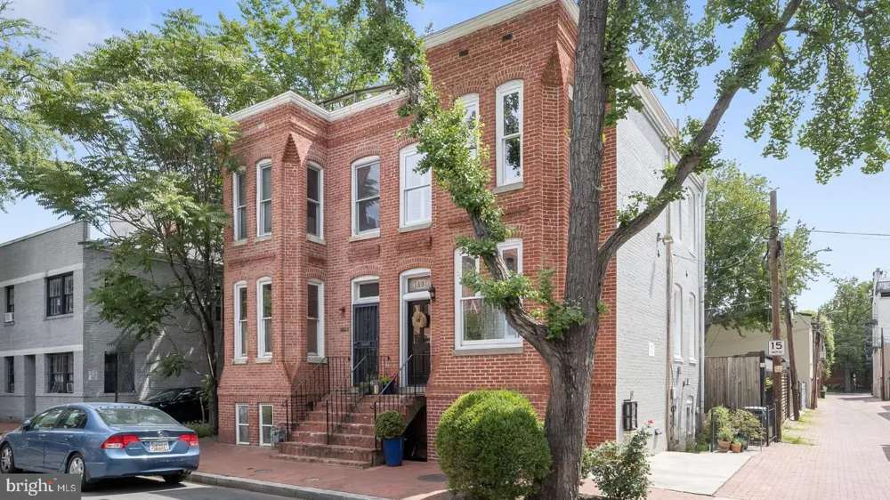 1531 KINGMAN PLACE NW Washington, DC 20005