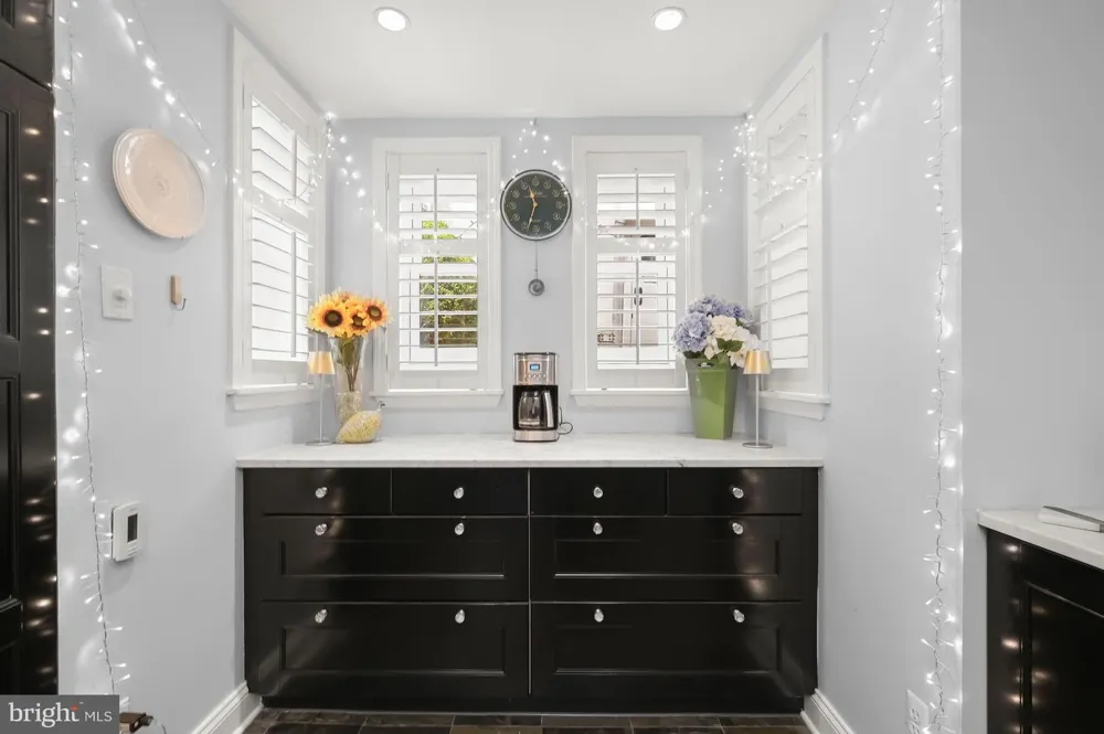 1531 KINGMAN PLACE NW Washington, DC 20005