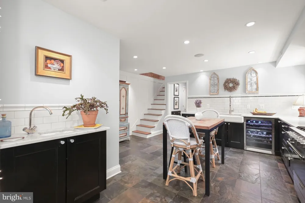 1531 KINGMAN PLACE NW Washington, DC 20005
