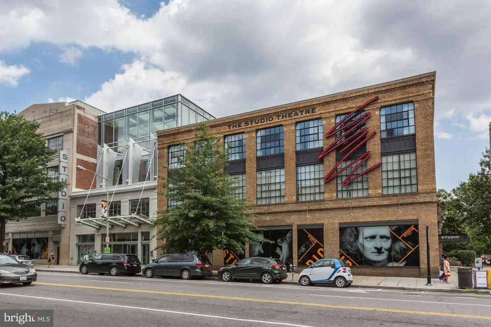 1531 KINGMAN PLACE NW Washington, DC 20005
