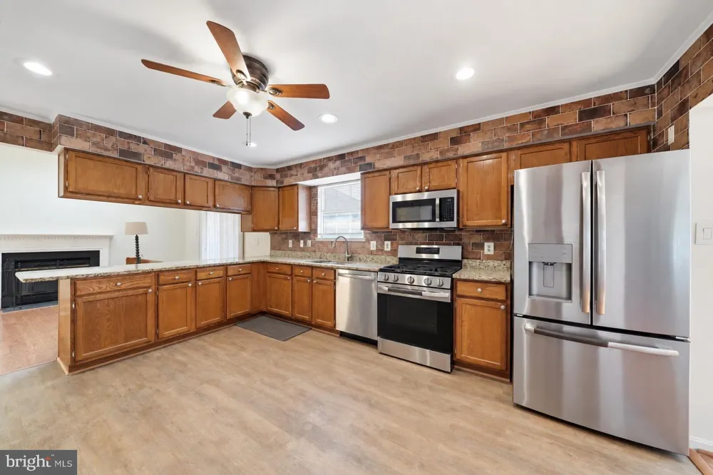 6305 JUANITA COURT Suitland, MD 20746