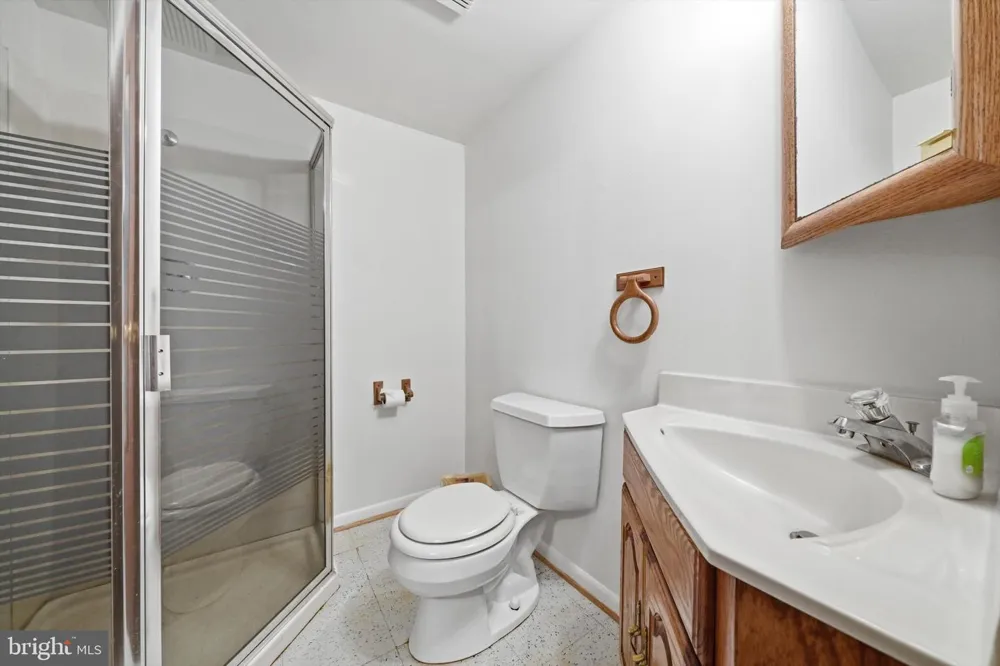 6305 JUANITA COURT Suitland, MD 20746