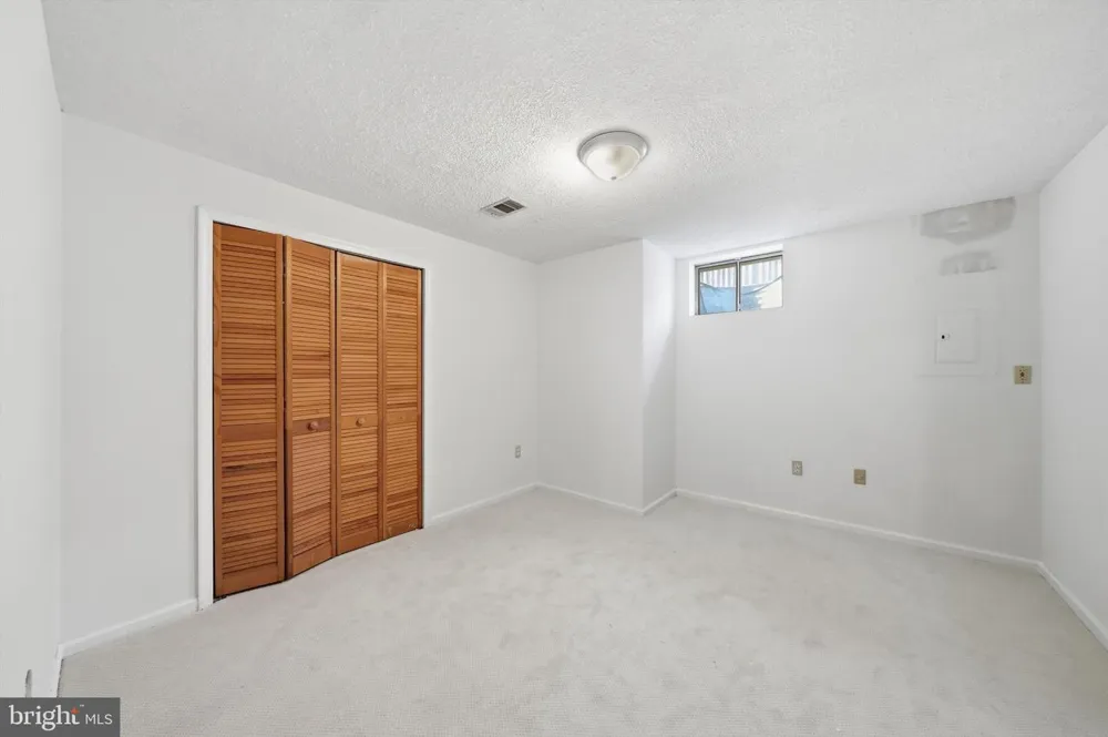6305 JUANITA COURT Suitland, MD 20746