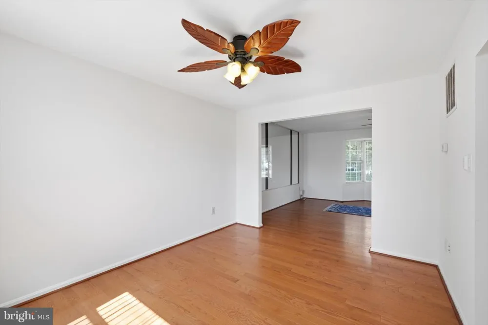 6305 JUANITA COURT Suitland, MD 20746