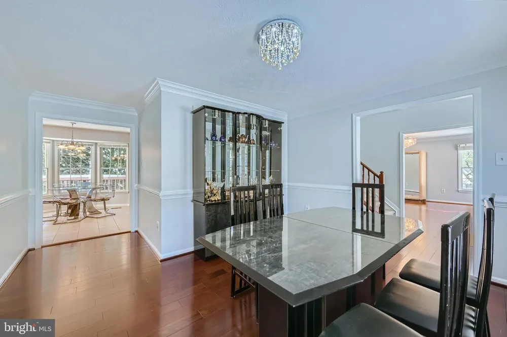 8 SAPPHIRE HILL COURT Baltimore, MD 21209