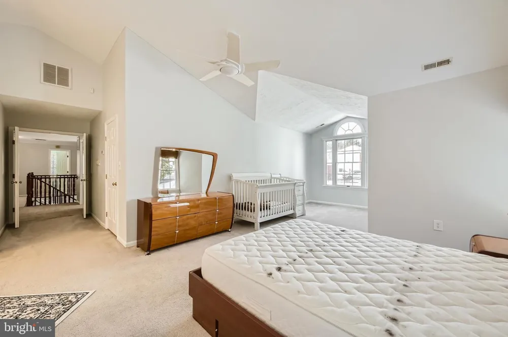 8 SAPPHIRE HILL COURT Baltimore, MD 21209