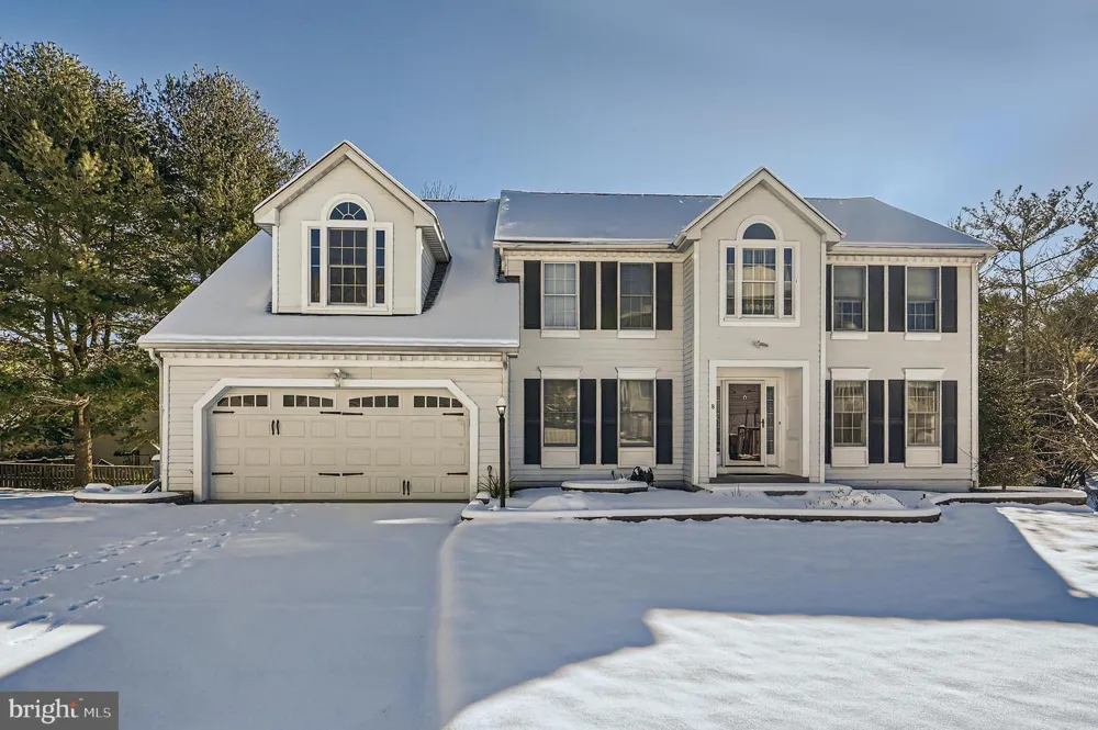 8 SAPPHIRE HILL COURT Baltimore, MD 21209