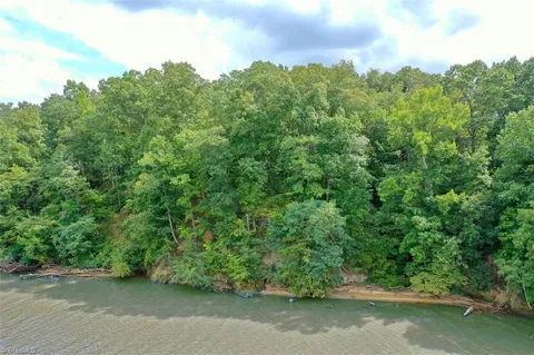 238 Bluff Lane