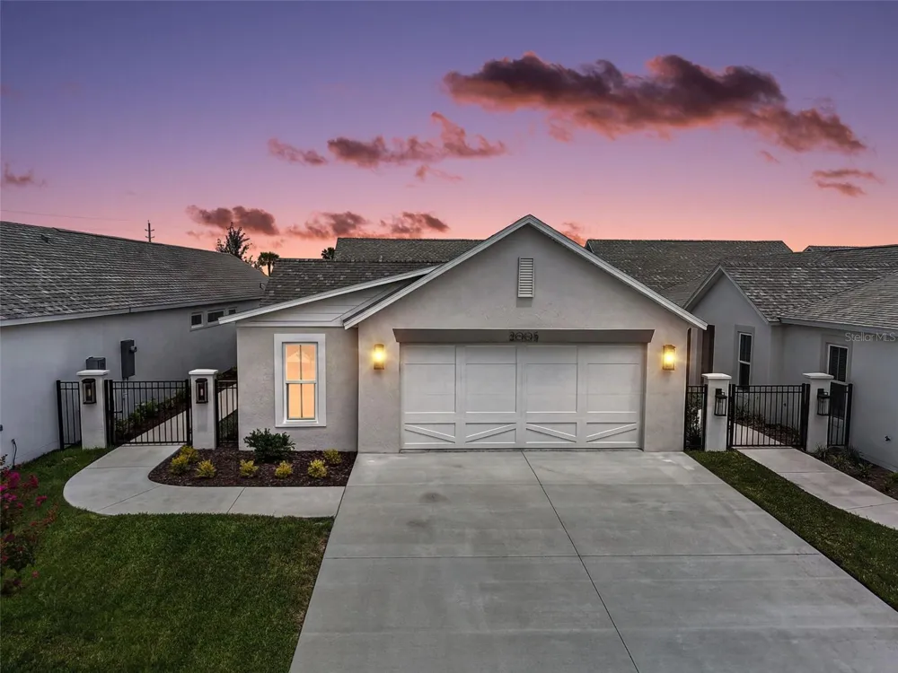 2005 SANTINO AVENUE The Villages, FL 34762