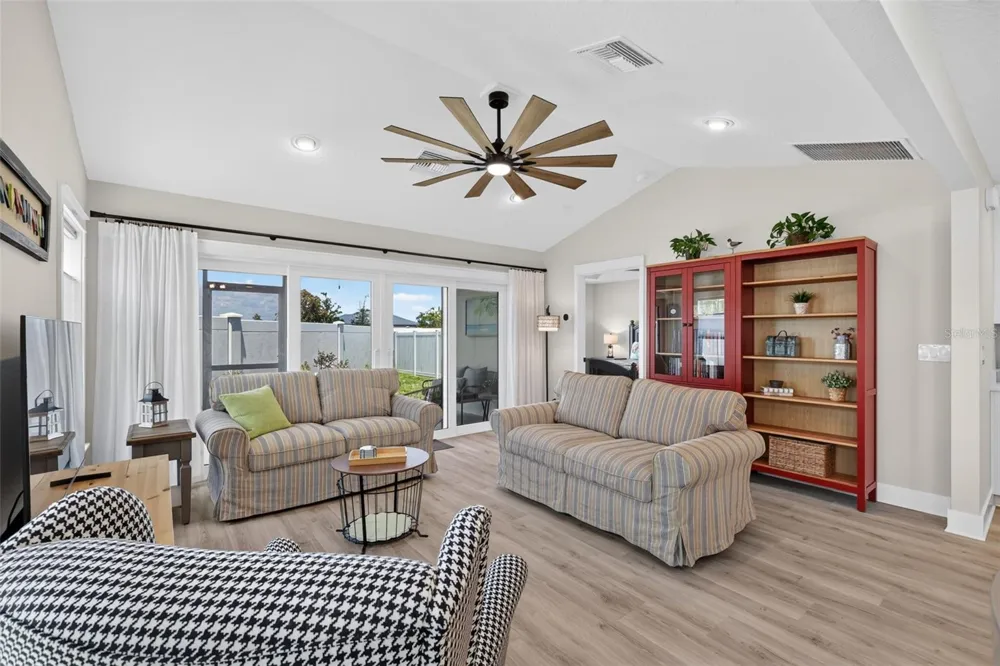 2005 SANTINO AVENUE The Villages, FL 34762