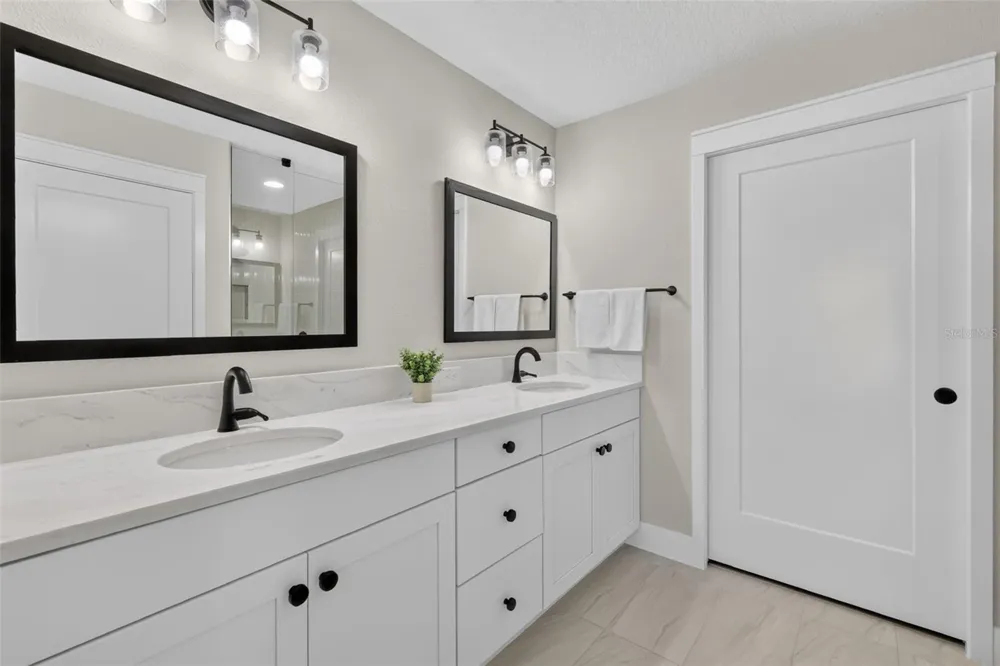 2005 SANTINO AVENUE The Villages, FL 34762