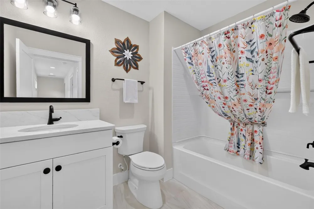 2005 SANTINO AVENUE The Villages, FL 34762