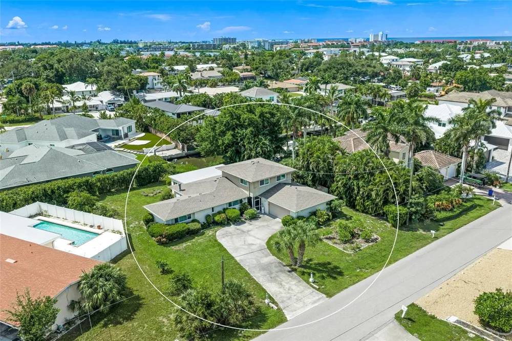 1820 STANFORD LANE Sarasota, FL 34231