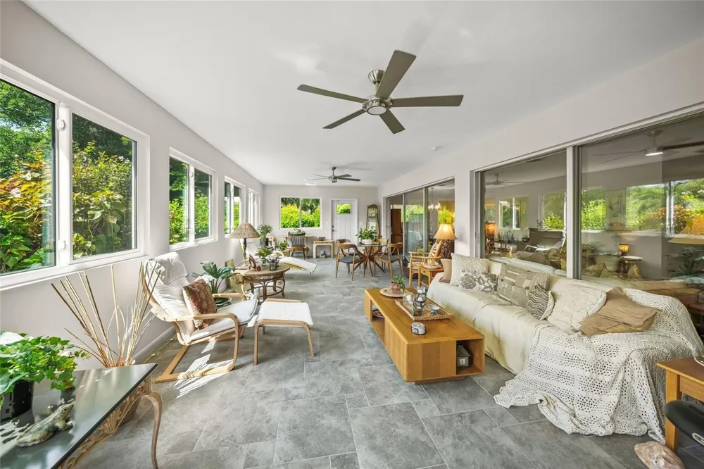 1820 STANFORD LANE Sarasota, FL 34231