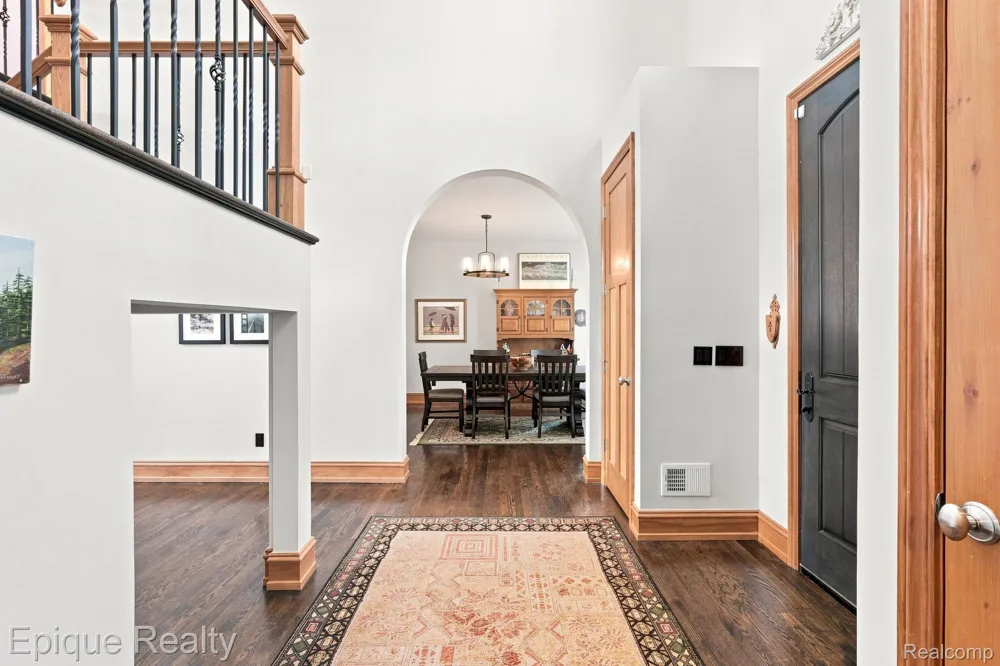 1420 Yosemite Boulevard Birmingham City, MI 48009