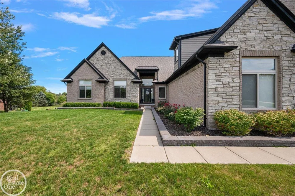 74714 Gould Road Bruce Township, MI 48065