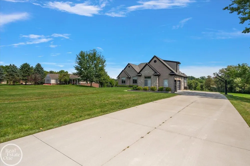 74714 Gould Road Bruce Township, MI 48065