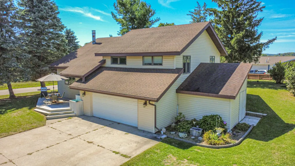 1030 Par Drive Sherman Township, MI 48893