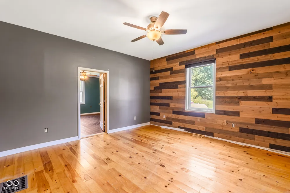 57 Herd Lane Bedford, IN 47421