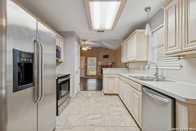 9651 EMERALD PL San Antonio, TX 78245
