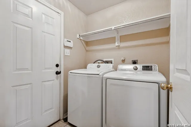 9651 EMERALD PL San Antonio, TX 78245