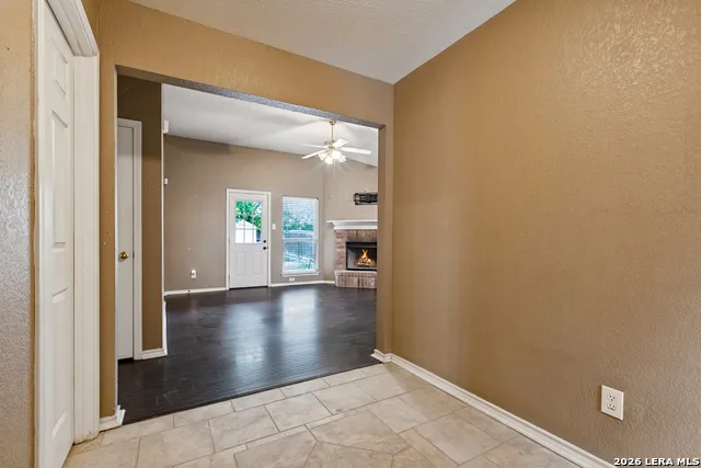 9651 EMERALD PL San Antonio, TX 78245
