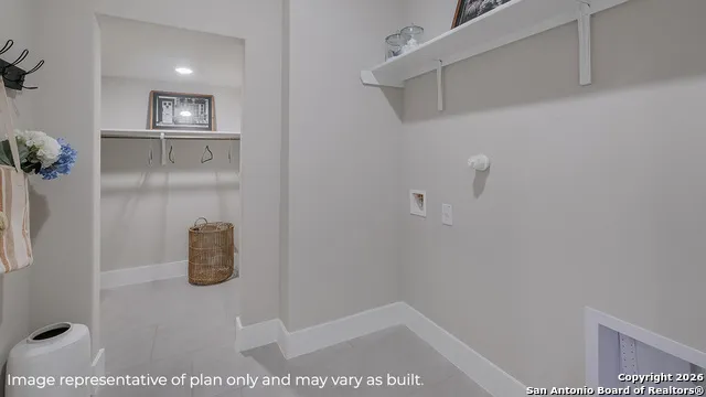 20821 Stonework Spur San Antonio, TX 78266