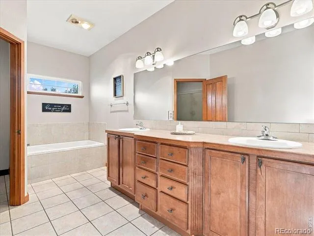 6728 31st St Rd Greeley, CO 80634